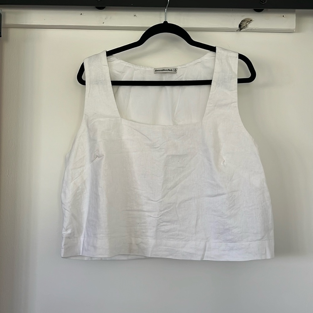 Abercrombie White Linen Cropped Tank